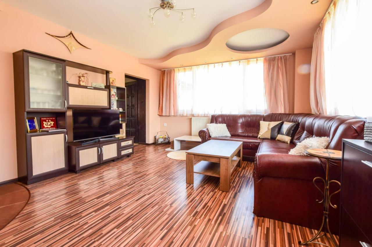 Mariana Apartment Pavel Banya Exterior photo