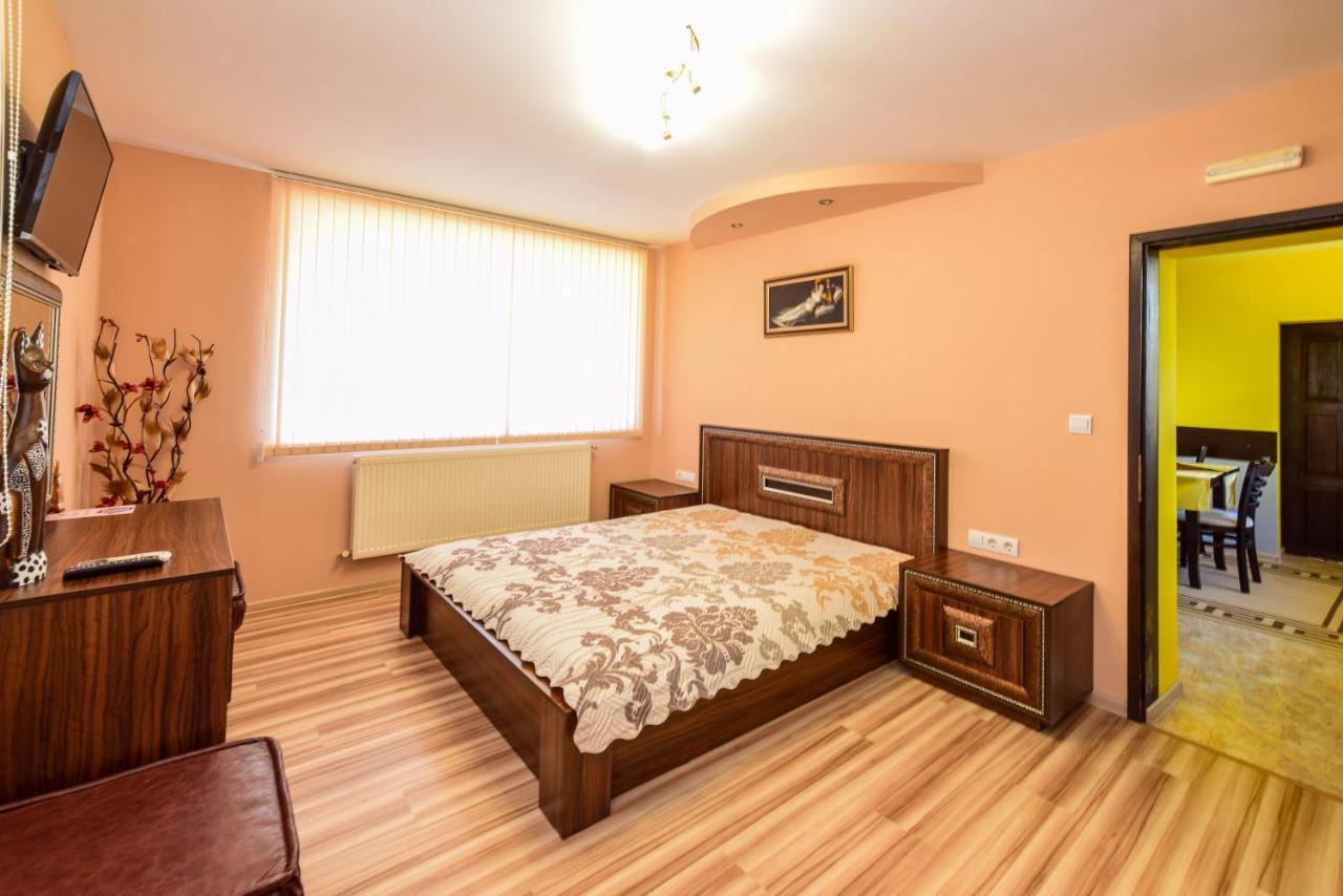 Mariana Apartment Pavel Banya Exterior photo