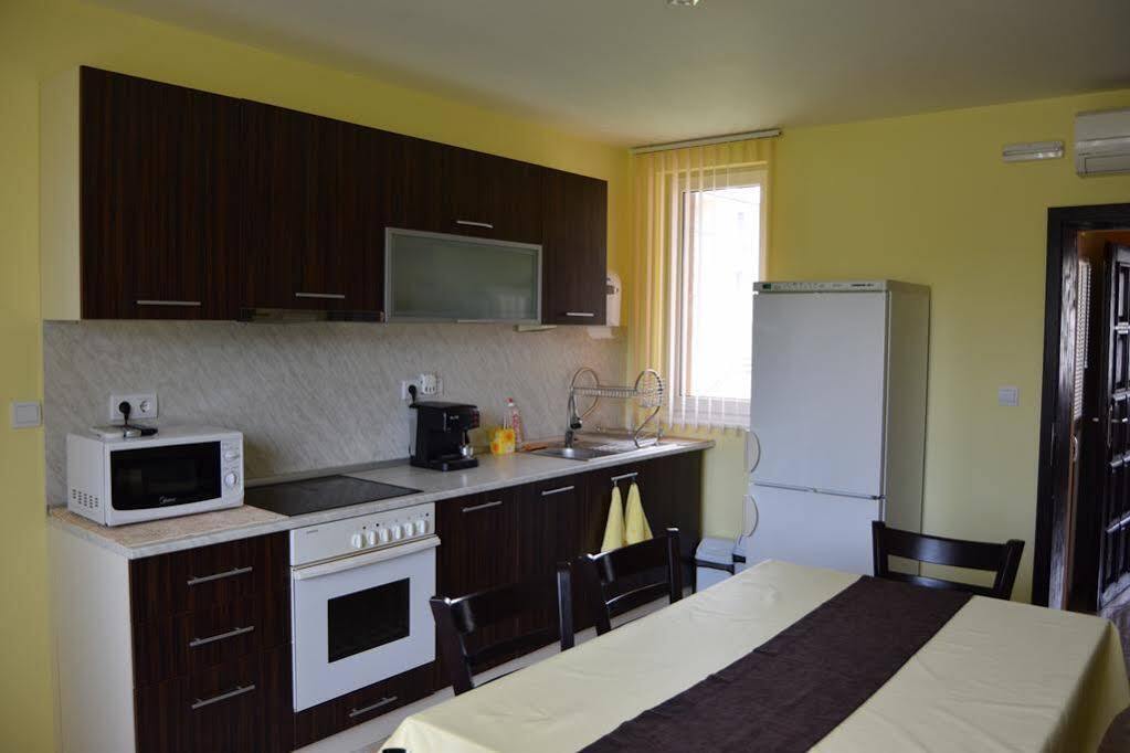 Mariana Apartment Pavel Banya Exterior photo