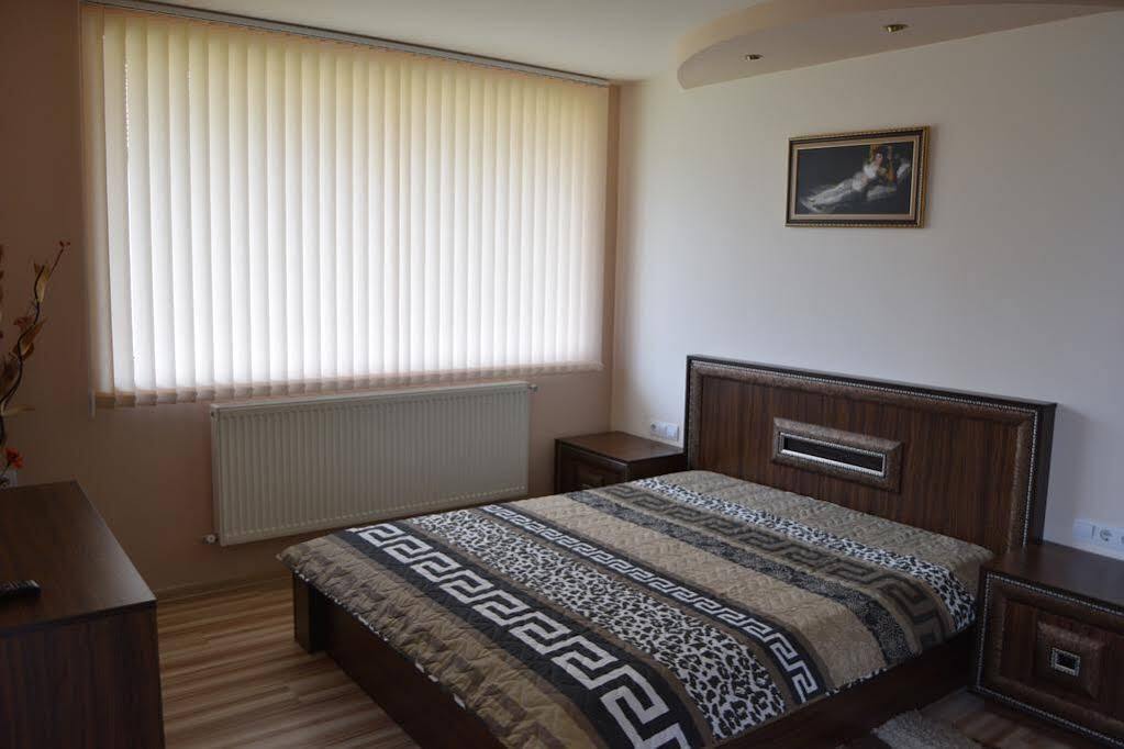 Mariana Apartment Pavel Banya Exterior photo